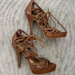 Chinese Laundry Size 7.5 Heels